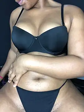 Snapshot of Thick_Shawtyy chatting on September 2025 02:18:02 PM Thick Shawtyy online show from September 2025 02:18:02 PM
