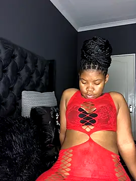 Snapshot of Thick_Shawtyy chatting on October 2025 05:32:02 PM Thick Shawtyy online show from October 2025 05:32:02 PM