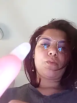 LadyNora online show from May 2026 07:03:01 AM