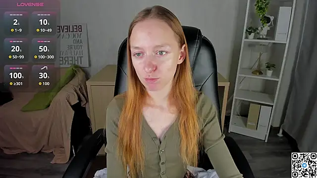 Mia E1fie online show from November 2025 10:06:02 AM