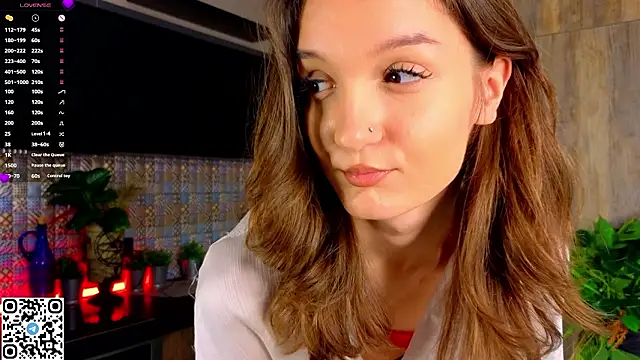 Snapshot of DebiHenks chatting on March 2026 05:08:01 PM DebiHenks online show from March 2026 05:08:01 PM