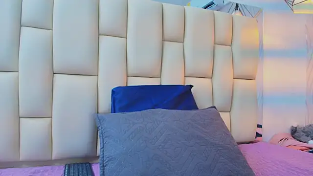 sweet amye online show from February 2026 07:39:02 PM