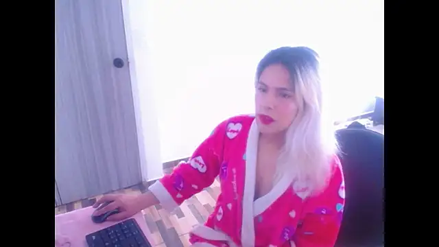 mystica 25 online show from November 2025 05:01:02 PM