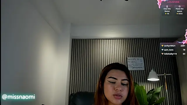 Missnaomi  online show from September 2025 05:18:02 PM