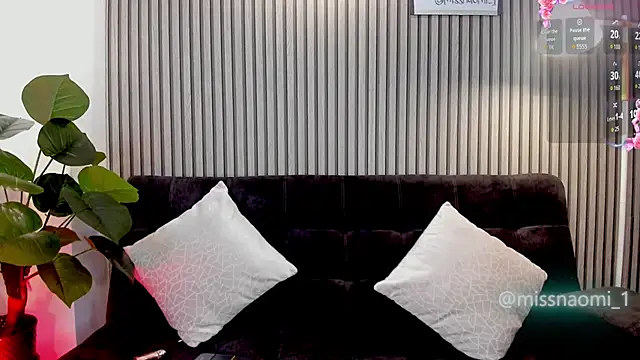 Missnaomi  online show from October 2025 12:02:01 AM