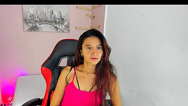 maraiah petit online show from September 2025 07:05:01 PM