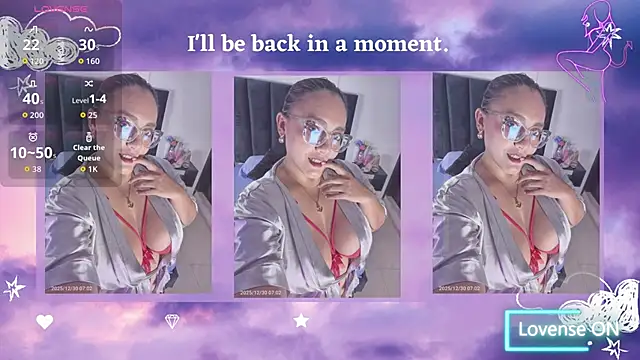 Scarlet Ray  online show from February 2026 12:26:01 PM