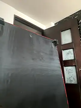 Snapshot of DayanaDG chatting on December 2025 06:06:01 PM DayanaDG online show from December 2025 06:06:01 PM