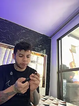 Snapshot of DayanaDG chatting on December 2025 06:38:01 PM DayanaDG online show from December 2025 06:38:01 PM