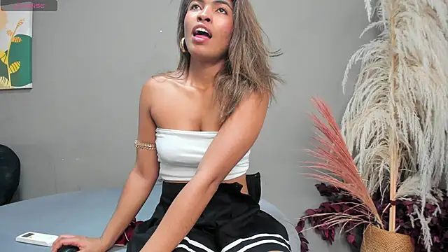 sienna glow online show from March 2026 03:19:02 PM