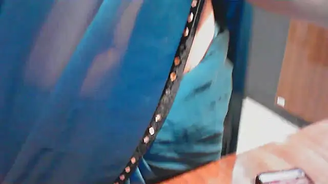 Snapshot of elize__ chatting on October 2025 12:57:01 AM elize online show from October 2025 12:57:01 AM