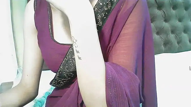 Snapshot of elize__ chatting on November 2025 01:55:02 PM elize online show from November 2025 01:55:02 PM