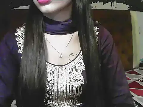 Snapshot of elize__ chatting on December 2025 03:46:02 AM elize online show from December 2025 03:46:02 AM