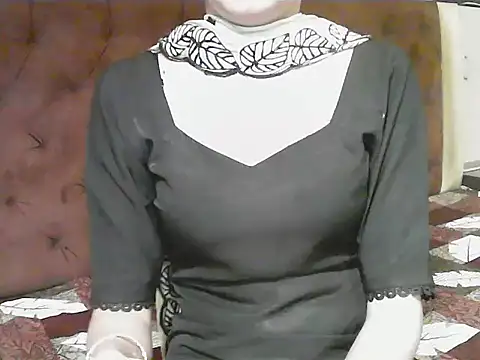 elize   online show from January 2026 02:38:01 AM