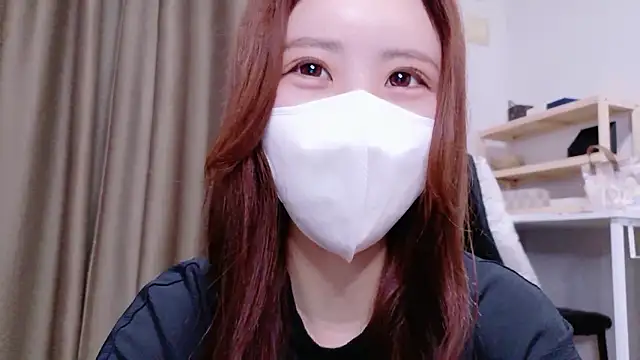 Ema o0 chan online show from February 2026 10:00:01 AM