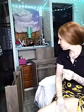 Purple2StayThnxx online show from January 2026 08:03:01 PM