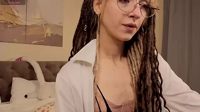 Ameli Shell online show from November 2025 01:41:02 AM