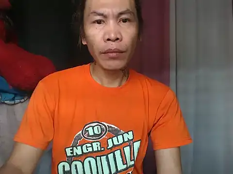 Snapshot of YourTopweng chatting on February 2026 06:33:02 AM YourTopweng online show from February 2026 06:33:02 AM