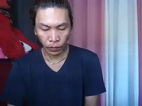 Snapshot of YourTopweng chatting on March 2026 02:04:01 AM YourTopweng online show from March 2026 02:04:01 AM