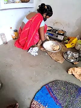 Snapshot of RAYI_Queen_3 chatting on October 2025 03:10:01 AM RAYI Queen 3 online show from October 2025 03:10:01 AM