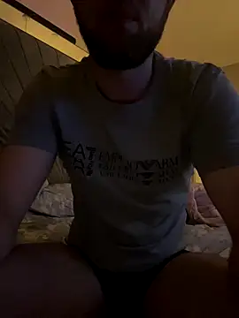 Snapshot of naughtycoupl98 chatting on September 2025 12:01:02 AM naughtycoupl98 online show from September 2025 12:01:02 AM