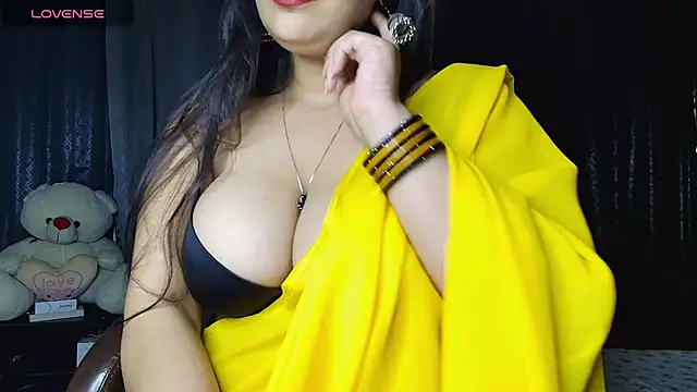 Snapshot of MissNasha chatting on June 2026 07:19:01 AM MissNasha online show from June 2026 07:19:01 AM