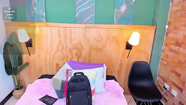 milavega  online show from February 2026 11:58:01 AM