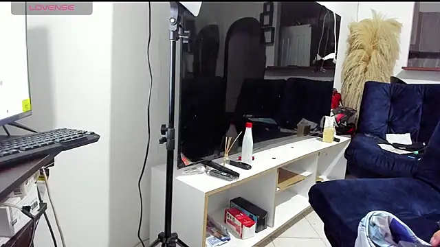 Snapshot of Steven_baby69 chatting on September 2025 11:41:01 PM Steven baby69 online show from September 2025 11:41:01 PM