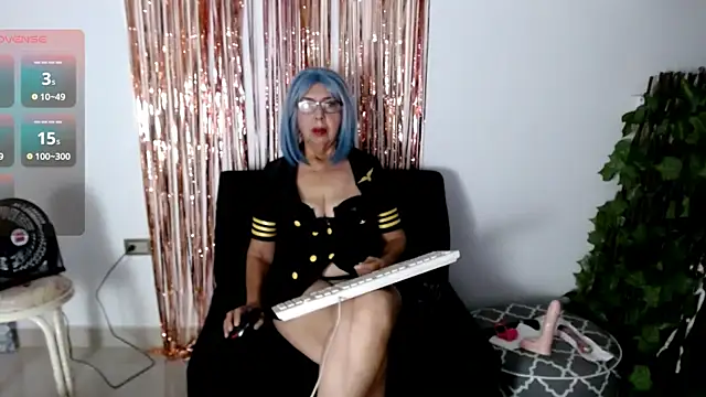 Snapshot of ruth_blue21 chatting on February 2026 12:20:01 PM ruth blue21 online show from February 2026 12:20:01 PM