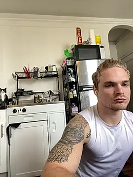 Snapshot of King_Kev_ chatting on May 2026 04:48:01 PM King Kev online show from May 2026 04:48:01 PM