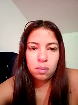 IsabellaLuxe online show from September 2025 02:33:02 PM