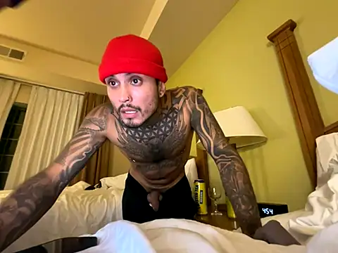 Snapshot of Ranthru13 chatting on October 2025 10:55:01 AM Ranthru13 online show from October 2025 10:55:01 AM