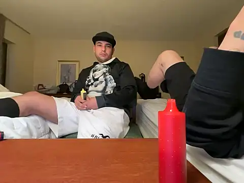 Snapshot of Ranthru13 chatting on October 2025 10:16:02 AM Ranthru13 online show from October 2025 10:16:02 AM