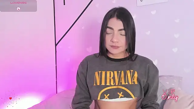 Snapshot of MiahCornell_ chatting on March 2026 09:33:01 PM MiahCornell online show from March 2026 09:33:01 PM