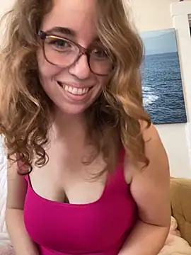 Snapshot of sweetsocalgirl chatting on September 2025 09:50:01 PM sweetsocalgirl online show from September 2025 09:50:01 PM