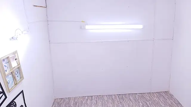 abbypratt online show from September 2025 07:13:02 PM