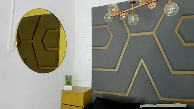 MeganHoffmaan online show from October 2025 07:22:01 PM