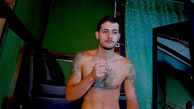 alejo  323   online show from April 2026 03:42:01 AM