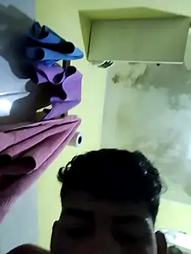 Snapshot of Lale-Adrian chatting on November 2025 12:56:02 AM Lale-Adrian online show from November 2025 12:56:02 AM