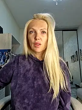 Monna online show from May 2026 04:35:02 PM