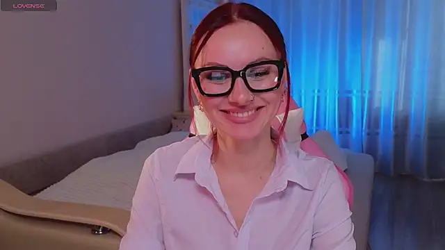 Ginger Jessy  online show from April 2026 04:05:01 PM