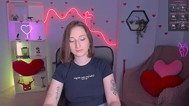 eva smiith  online show from June 2026 05:50:02 AM