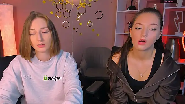 eva smiith  online show from June 2026 05:41:01 AM