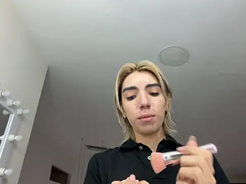 Noah Bells online show from May 2026 01:08:02 PM