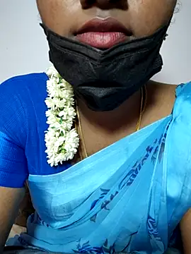 Snapshot of Tamil_Princess12 chatting on November 2025 05:57:02 PM Tamil Princess12 online show from November 2025 05:57:02 PM