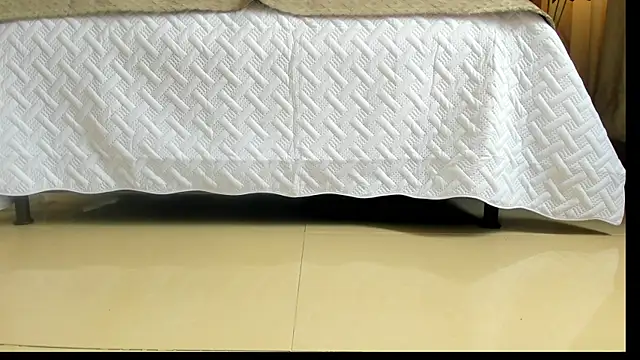 megann hill  online show from October 2025 05:25:02 PM