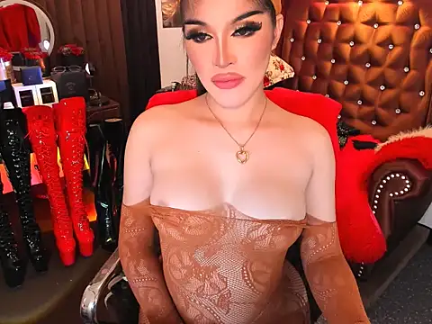 Snapshot of devongarcia chatting on October 2025 08:35:01 PM devongarcia online show from October 2025 08:35:01 PM