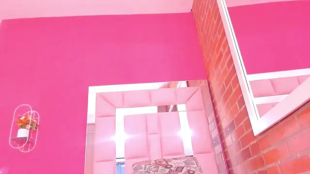 Snapshot of Horny_ebonys chatting on December 2025 12:01:01 PM Horny ebonys online show from December 2025 12:01:01 PM