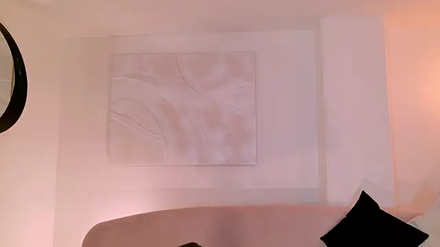 Snapshot of AgathaKondo_ chatting on November 2025 08:44:01 PM AgathaKondo online show from November 2025 08:44:01 PM