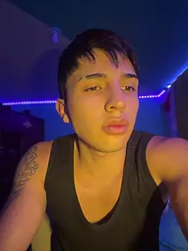 Snapshot of pabonsito chatting on June 2026 02:33:01 AM pabonsito online show from June 2026 02:33:01 AM
